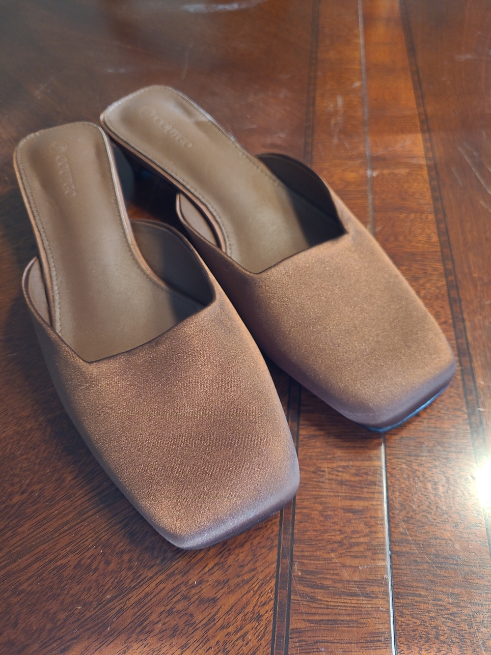 Coutgo Metallic Bronze Square Toe Kitten Heel Mules Size 9.5